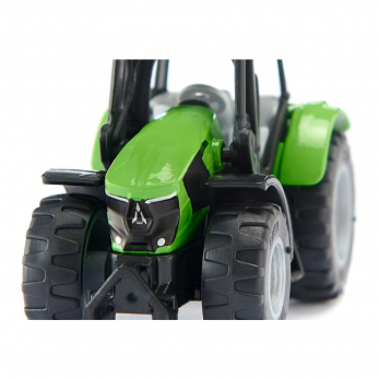 Трактор Deutz Fahr TTV 7250 с фронтальным погрузчиком